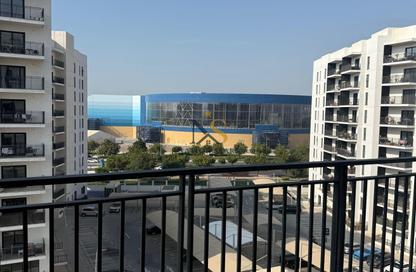 Apartment - 1 Bedroom - 2 Bathrooms for sale in Waters Edge - Yas Island - Abu Dhabi