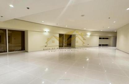 Apartment - 3 Bedrooms - 3 Bathrooms for rent in Sheikh Zayed Road - Dubai