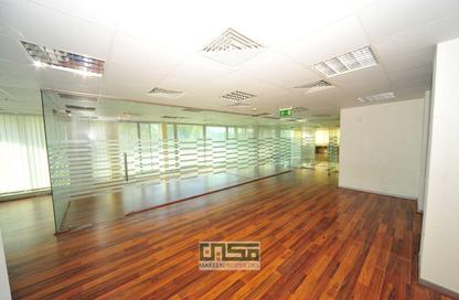 Office Space - Studio - 2 Bathrooms for rent in Al Khaleej Building - Al Karama - Dubai