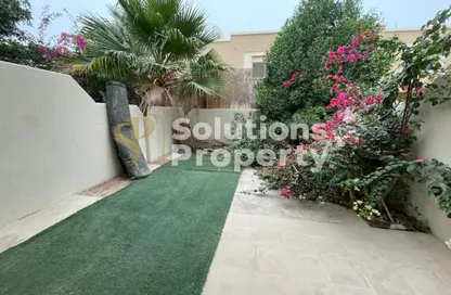 تاون هاوس - 2 غرف نوم - 3 حمامات للايجار في طراز عربي - فيلات الريف - الريف - أبوظبي