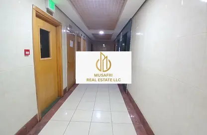 شقة - 2 غرف نوم - 2 حمامات للايجار في شارع التعاون الجديد - التعاون - الشارقة