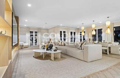 Villa - 5 Bedrooms - 7 Bathrooms for sale in Sur La Mer 1 - Sur La Mer - Jumeirah 1 - Jumeirah - Dubai