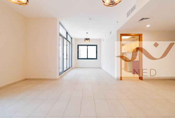3BR Apartment | Behind Burjuman Metro Station