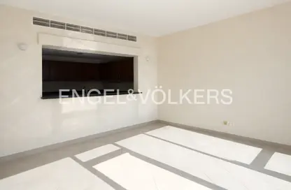 Apartment - 1 Bedroom - 2 Bathrooms for rent in Hub Canal 1 - Hub-Golf Towers - Dubai Sports City - Dubai