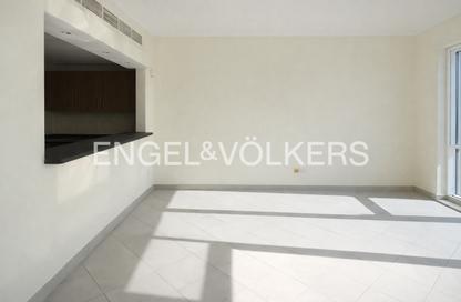 Apartment - 1 Bedroom - 2 Bathrooms for rent in Hub Canal 1 - Hub Golf View Apartments - Dubai Sports City - Dubai