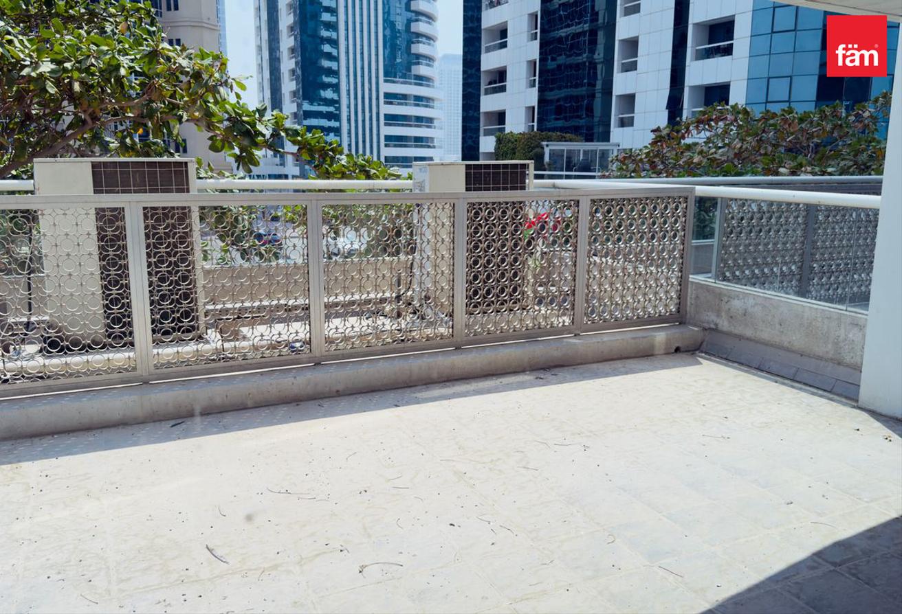 Chiller Free | Next To Metro | Low Floor | Balcony photo 11