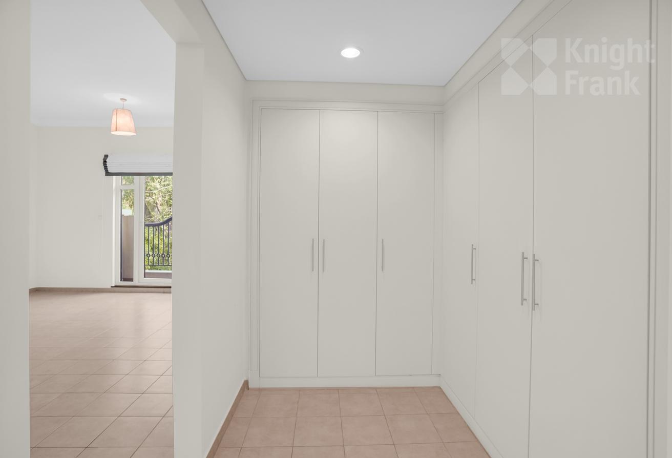 5BR Type C1 Villa | Vacant | Esmeralda photo 20