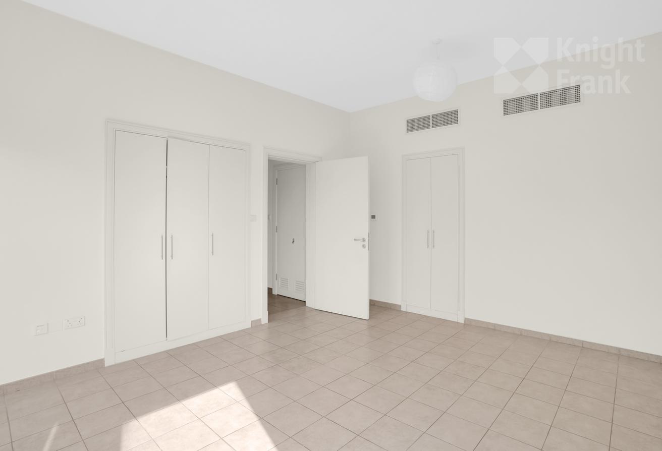 5BR Type C1 Villa | Vacant | Esmeralda photo 25
