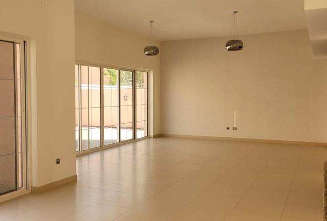 56944429 - صورة العقار 2