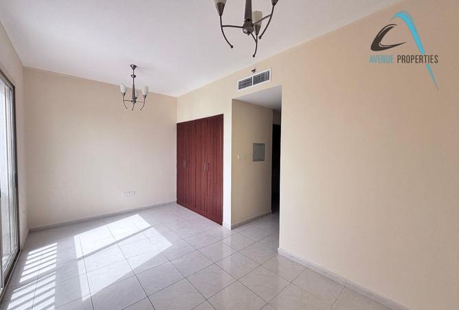 74645950 - صورة العقار 2