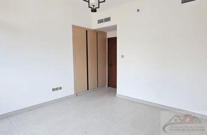 عمارة بالكامل - 7+ - 7+ للبيع في الفلاح - تجارية مويلح - الشارقة