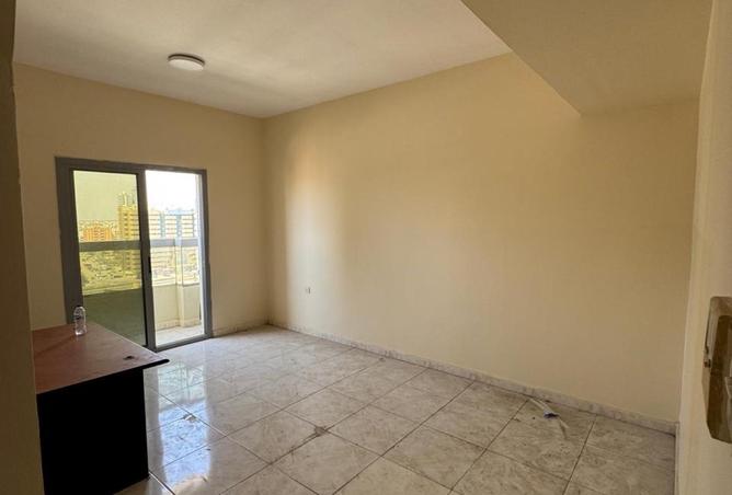 78587389 - Property Image 3