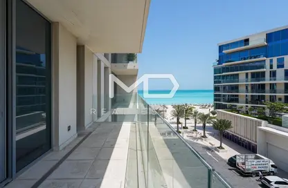 شقة - 2 غرف نوم - 3 حمامات للايجار في ممشى السعديات - منطقة السعديات الثقافية - جزيرة السعديات - أبوظبي