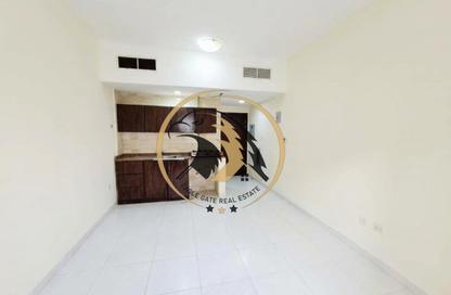 Apartment - Studio - 1 for rent in Fire Station Road - Muwaileh - Sharjah Apartment - Studio - 1 for rent in Fire Station Road - Muwaileh - Sharjah