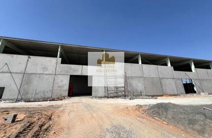 Warehouse - Studio - 2 Bathrooms for rent in Umm Al Thuoob - Umm Al Quwain