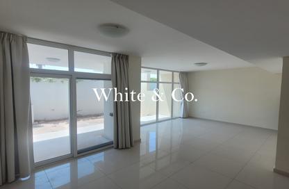 Townhouse - 3 - 3 for rent in Victoria - Damac Hills 2 - Dubai Townhouse - 3 - 3 for rent in Victoria - Damac Hills 2 - Dubai