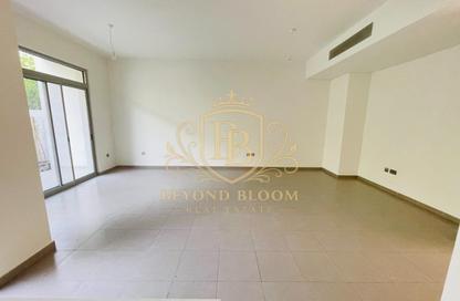 Villa - 3 - 3 for rent in Reem Community - Arabian Ranches 2 - Dubai