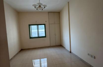 Apartment - 1 - 2 for rent in Qasimia 13 building - Al Nad - Al Qasimia - Sharjah Apartment - 1 - 2 for rent in Qasimia 13 building - Al Nad - Al Qasimia - Sharjah