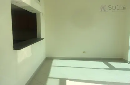 شقة - غرفة نوم - 2 حمامات للايجار في تفريعة القنال 1 - أبراج الجولف - مدينة دبي الرياضية - دبي