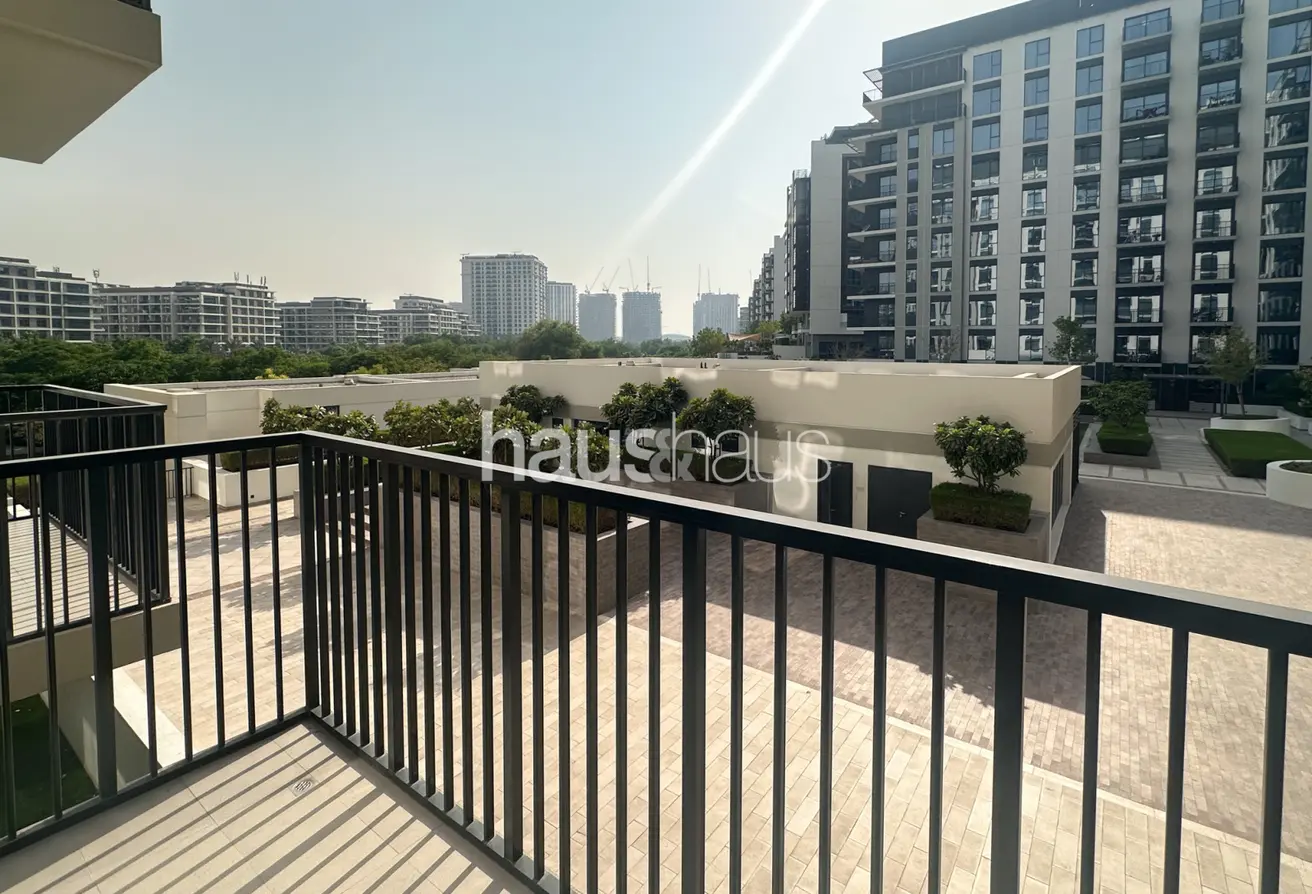 156924409 - Property Main Image