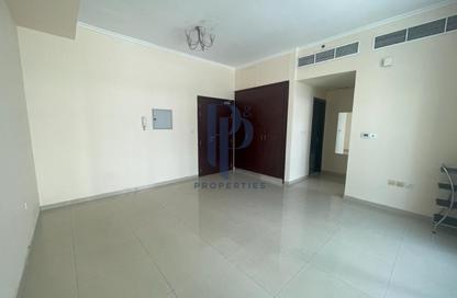 Apartment - Studio - 1 Bathroom for rent in DEC Tower 3 - DEC Towers - Dubai Marina - Dubai