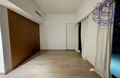 شقة - 1 حمام للايجار في بناية فواد عزيزي - 2 مدينة دبي الطبية - الجداف - دبي