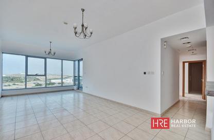 شقة - 2 غرف نوم - 2 حمامات للايجار في سكاي كورتس تاور C - أبراج سكاي كورتس - مجمع دبي ريزيدنس - دبي لاند - دبي