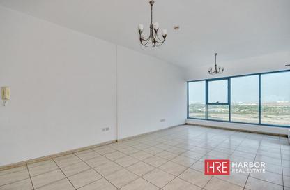 شقة - 2 غرف نوم - 2 حمامات للايجار في سكاي كورتس تاور C - أبراج سكاي كورتس - مجمع دبي ريزيدنس - دبي لاند - دبي