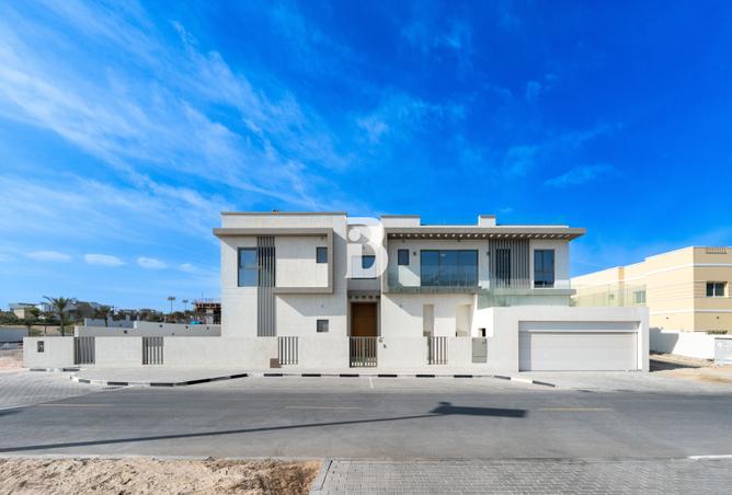 136079385 - Property Image 2