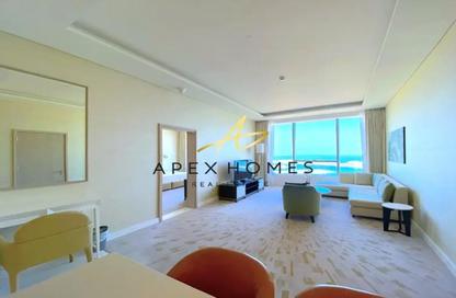 Apartment - 1 Bedroom - 2 Bathrooms for rent in The Palm Tower - Palm Jumeirah - Dubai
