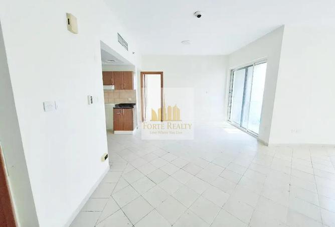 74643000 - Property Image 3