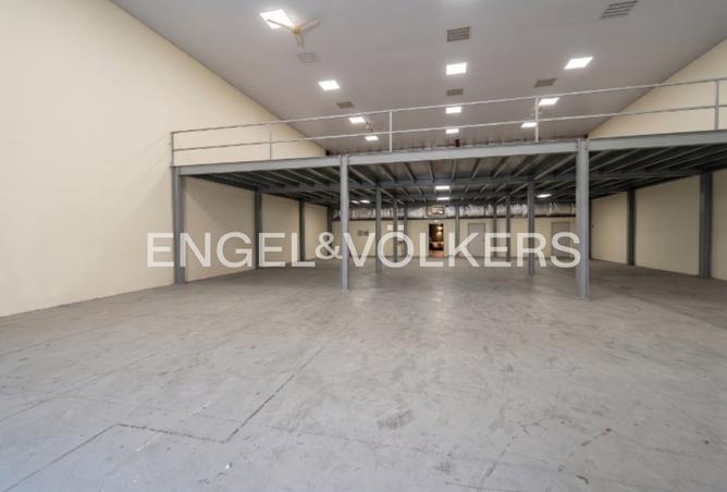 135640580 - Property Main Image