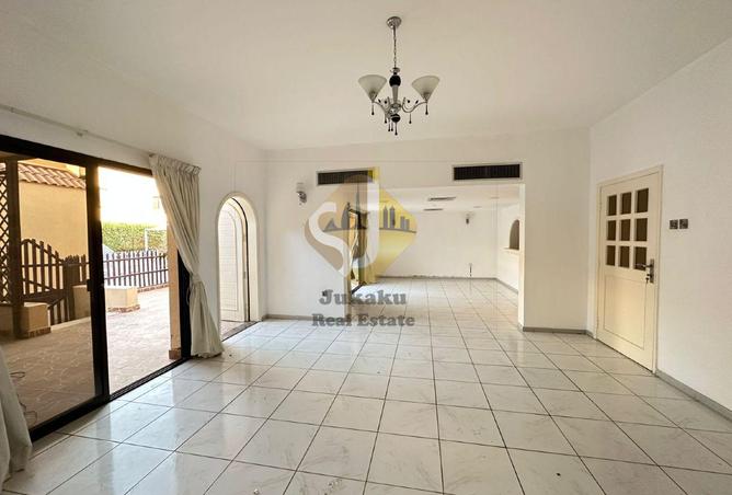 142868565 - Property Image 2