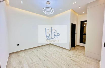 Villa - 4 Bedrooms - 6 Bathrooms for sale in Al Yasmeen 1 - Al Yasmeen - Ajman Villa - 4 Bedrooms - 6 Bathrooms for sale in Al Yasmeen 1 - Al Yasmeen - Ajman