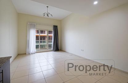 Apartment - Studio - 1 for rent in Sondos Lilac - Dubai Land Residence Complex - Dubai Apartment - Studio - 1 for rent in Sondos Lilac - Dubai Land Residence Complex - Dubai