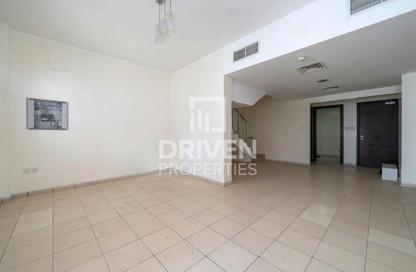 Townhouse - 4 Bedrooms - 5 Bathrooms for rent in Autumn 1 - Autumn - Seasons Community - District 15 - Jumeirah Village Circle - Dubai