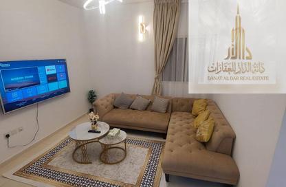 شقة - غرفة نوم - 2 حمامات للايجار في أورينت تاور 1 - أورينت تاور - البستان - عجمان