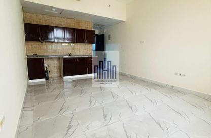 Apartment - Studio - 1 Bathroom for rent in Muwaileh - Sharjah