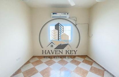 Apartment - 1 - 1 for rent in Fire Station Road - Muwaileh - Sharjah Apartment - 1 - 1 for rent in Fire Station Road - Muwaileh - Sharjah