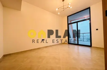 شقة - غرفة نوم - 2 حمامات للايجار في بن غاطي افنيو - الجداف - دبي