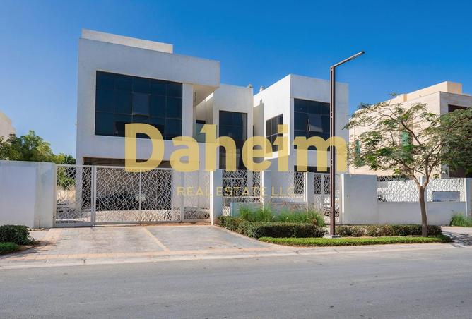 57764605 - Property Main Image