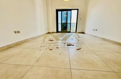 Apartment - 2 Bedrooms - 3 Bathrooms for rent in Jumeirah Garden City - Al Satwa - Dubai