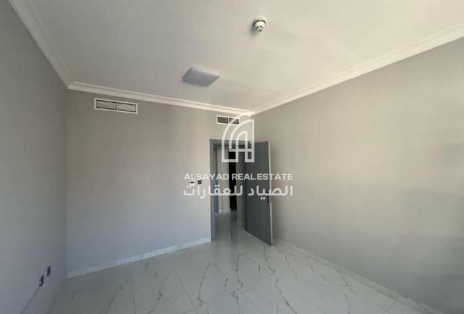 104259006 - Property Image 3