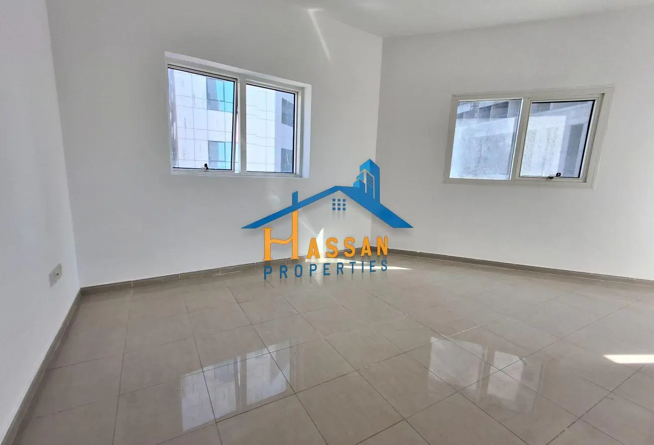 85731118 - Property Main Image