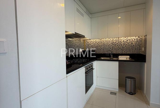 82803052 - Property Image 3