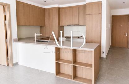 Apartment - 2 Bedrooms - 3 Bathrooms for rent in Stella Maris - Dubai Marina - Dubai