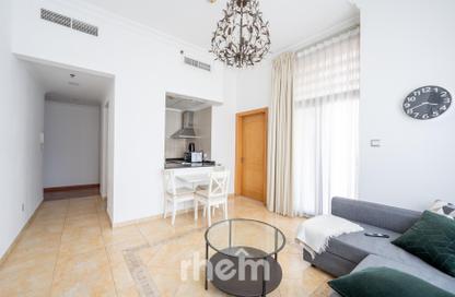 Apartment - 1 Bedroom - 2 Bathrooms for sale in Zumurud Tower - Dubai Marina - Dubai