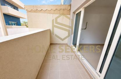 Apartment - Studio - 1 for rent in Tower 23 - Al Reef Downtown - Al Reef - Abu Dhabi