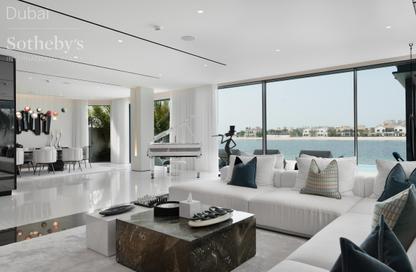 Villa - 4 Bedrooms - 6 Bathrooms for sale in Signature Villas Frond L - Signature Villas - Palm Jumeirah - Dubai