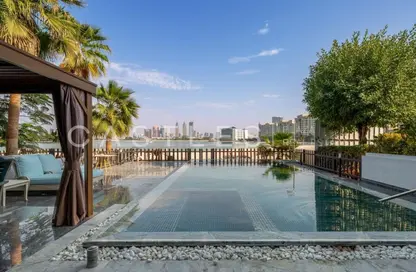 Villa - 5 Bedrooms - 6 Bathrooms for rent in Palma Residences - Palm Jumeirah - Dubai